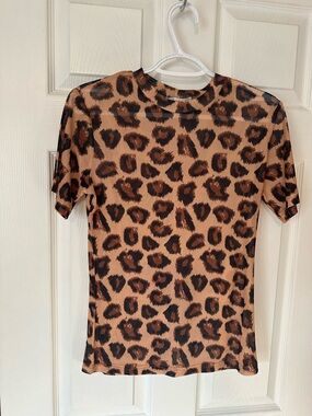 Leopard Print Mesh Short Sleeve Top - Tan/Brown